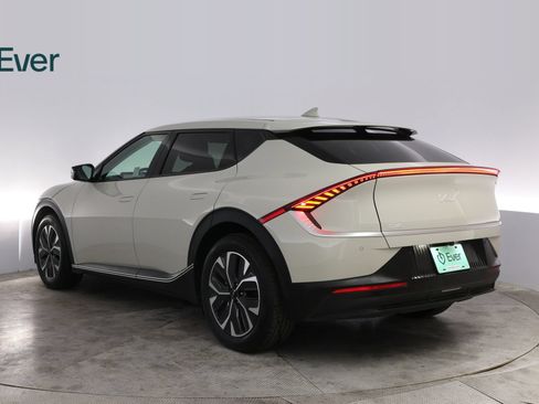 Used 2024 Kia EV6 Light RWD image 16