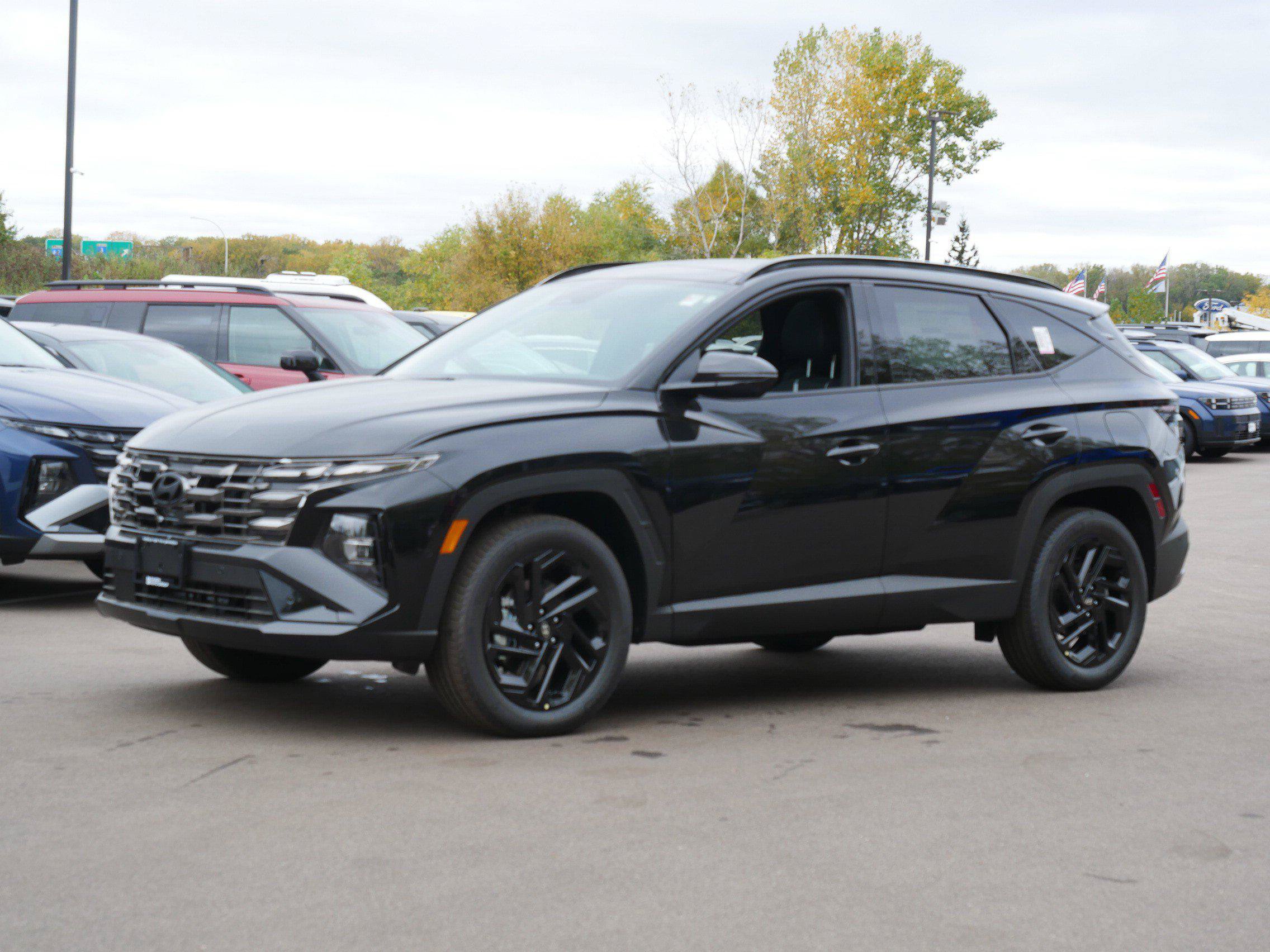New 2026 Hyundai Tucson Limited AWD/4WD image 2