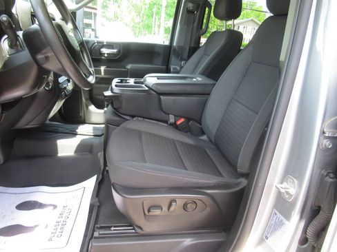 Used 2025 Chevrolet Silverado 2500 Custom w/ Custom Value Package AWD/4WD image 22
