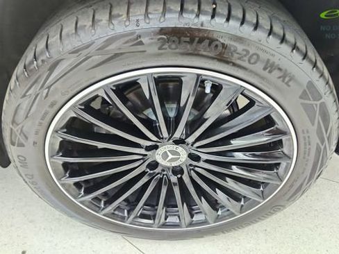 Used 2025 Mercedes-Benz GLC 300 4MATIC image 58