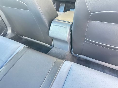 Used 2025 Volkswagen Jetta SE image 25