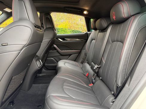 Certified 2024 Maserati Levante Modena Ultima image 29