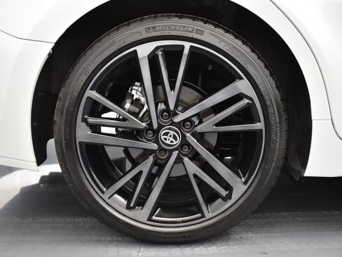 Used 2025 Toyota Camry XSE image 17