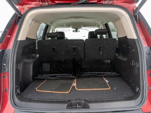 Used 2019 GMC Acadia SLE w/ Driver Alert Package I image 11