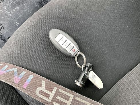 Used 2022 Nissan Sentra SV w/ All-Weather Package image 11