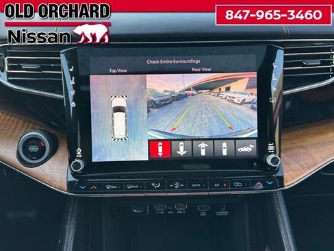 Used 2022 Jeep Grand Wagoneer Series III w/ Rear Seat Video Group 1 image 20