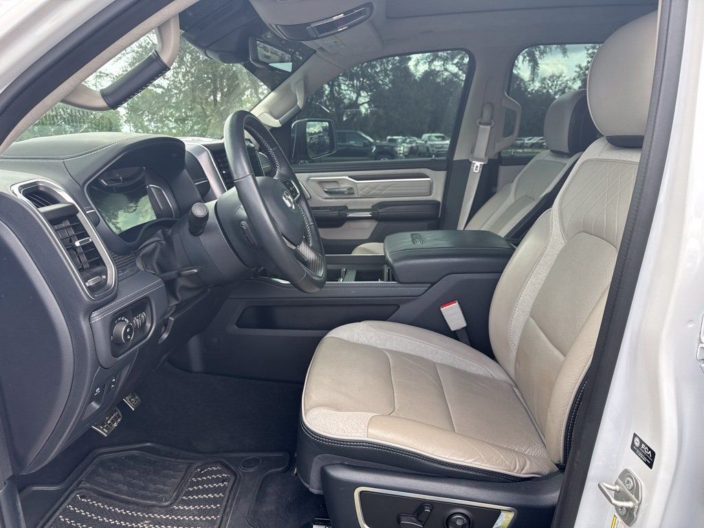 Used 2024 RAM 1500 Limited AWD/4WD image 9