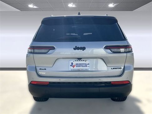 New 2025 Jeep Grand Cherokee L Limited w/ Luxury Tech Group II image 9