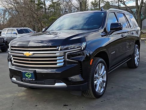 Certified 2024 Chevrolet Tahoe High Country w/ Premium Package image 8