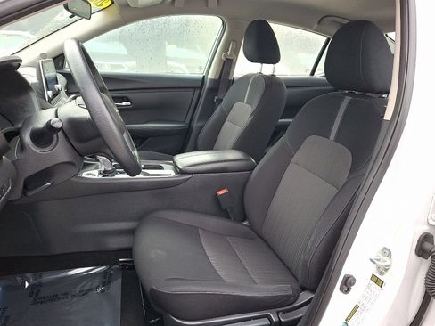 Certified 2024 Nissan Sentra SV image 13