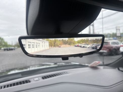 Used 2025 Chevrolet Silverado 1500 High Country w/ Technology Package AWD/4WD image 30