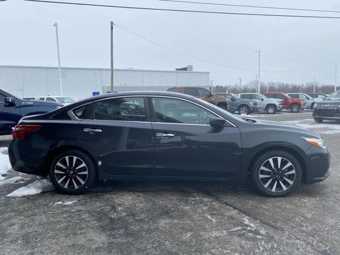 Used 2018 Nissan Altima 2.5 SV image 7