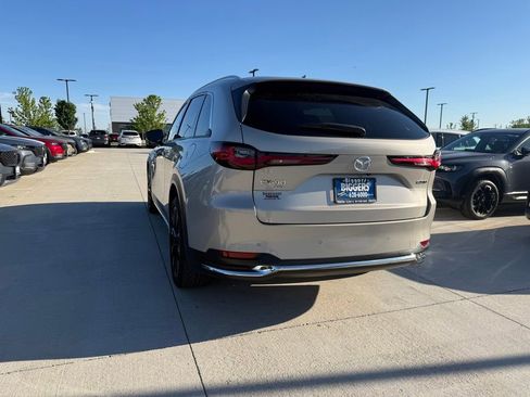 Certified 2024 MAZDA CX-90 Plug-In Hybrid w/ Premium Pkg AWD/4WD image 7