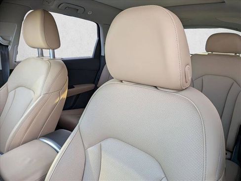 Used 2025 Audi Q7 3.0T Prestige w/ Prestige Package image 14