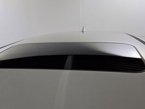 Used 2018 MAZDA CX-5 Touring w/ Preferred Equipment Package image 9