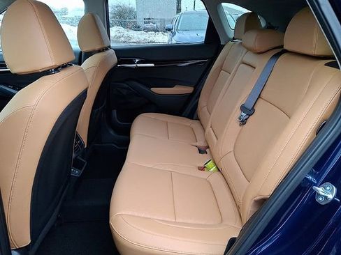 Certified 2024 Kia Seltos EX image 10