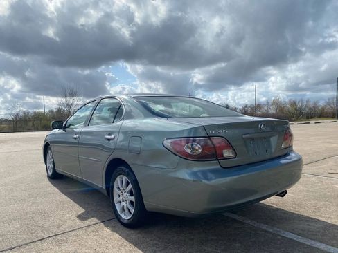 Used 2003 Lexus ES 330 FWD image 5