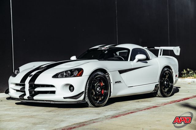 Used 2009 Dodge Viper ACR RWD image 5