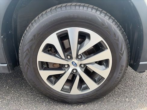 Used 2022 Subaru Outback Premium AWD/4WD image 8