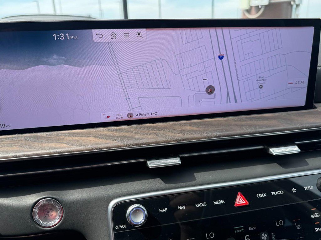 Certified 2026 Genesis GV80 2.5T Advanced AWD/4WD image 22