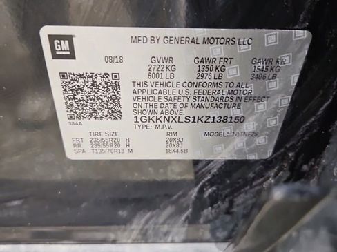 Used 2019 GMC Acadia Denali w/ Technology Package AWD/4WD image 28