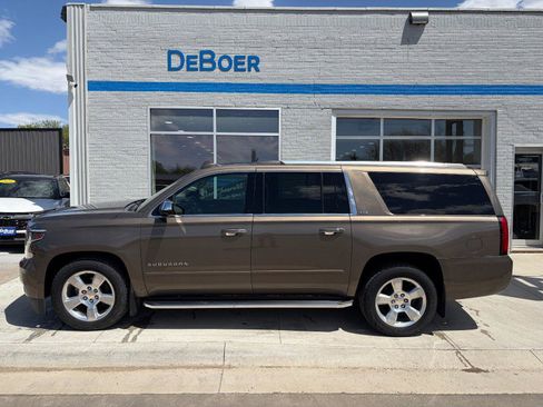 Used 2015 Chevrolet Suburban LTZ AWD/4WD image 2
