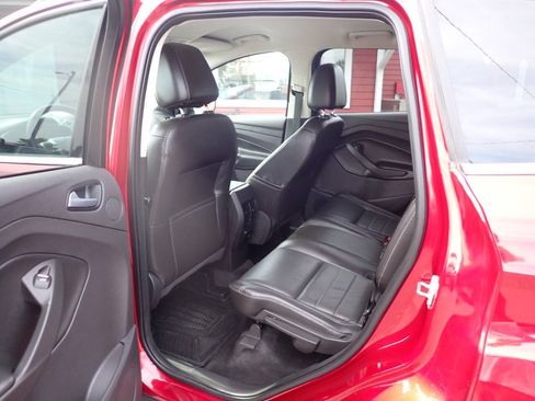 Used 2015 Ford Escape SE w/ Leather Comfort Package AWD/4WD image 8