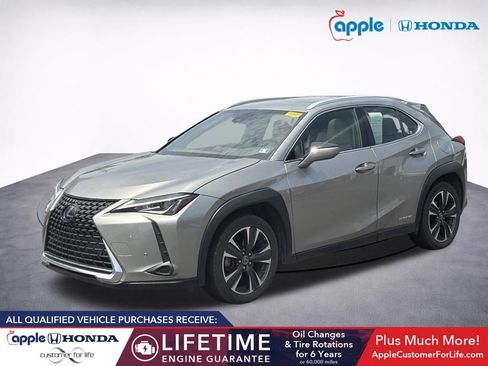 Used 2019 Lexus UX 250h AWD/4WD image 3
