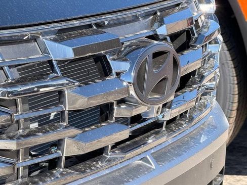 New 2026 Hyundai Tucson Limited AWD/4WD image 9