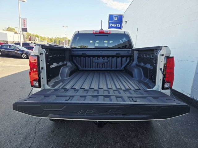 New 2026 Chevrolet Colorado ZR2 w/ Technology Package AWD/4WD image 13