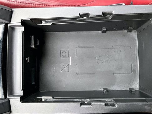 Used 2019 MAZDA MAZDA3 AWD Hatchback w/ Premium Pkg image 29