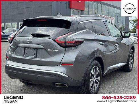 Used 2023 Nissan Murano SV image 5