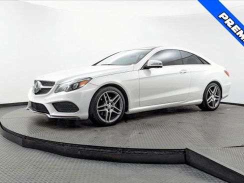 Used 2016 Mercedes-Benz E 400 Coupe image 2