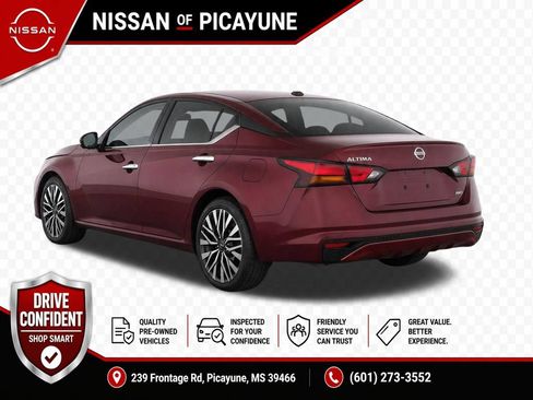 Used 2025 Nissan Altima 2.5 SV AWD/4WD image 13
