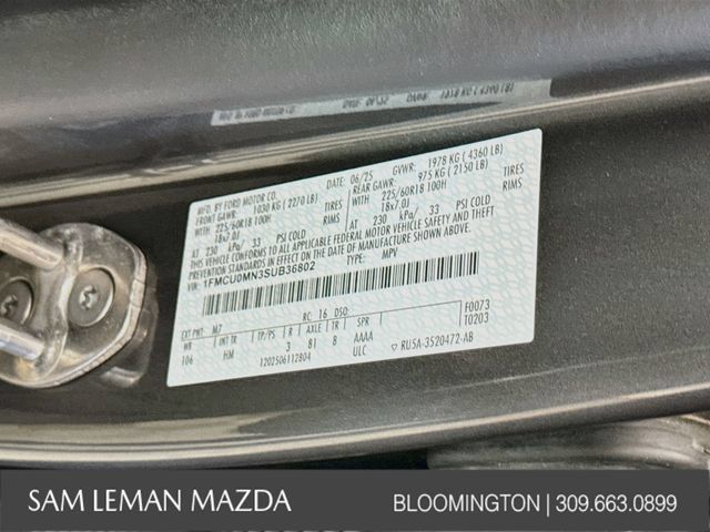Used 2025 Ford Escape ST-Line FWD image 30