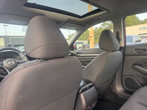 Used 2023 Nissan Altima 2.5 SV w/ SV Premium Package FWD image 25
