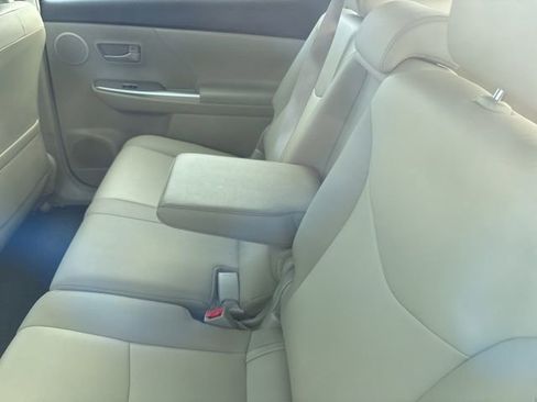 Used 2013 Toyota Prius V Five image 9