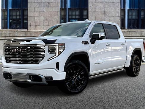 Used 2023 GMC Sierra 1500 Denali w/ Denali Reserve Package image 2