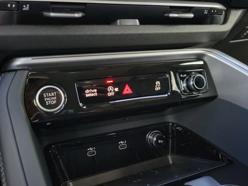 New 2026 Audi Q5 Premium Plus AWD/4WD image 27