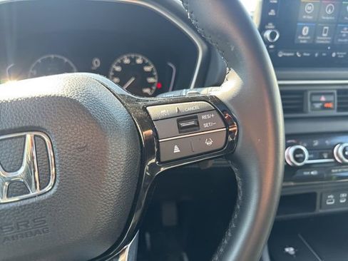 Used 2025 Honda Pilot Touring image 21