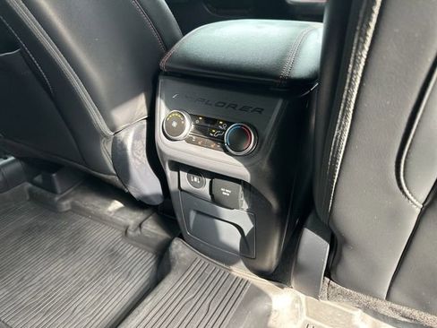 Used 2025 Ford Explorer ST AWD/4WD image 22