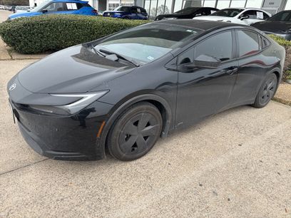 Used 2023 Toyota Prius LE