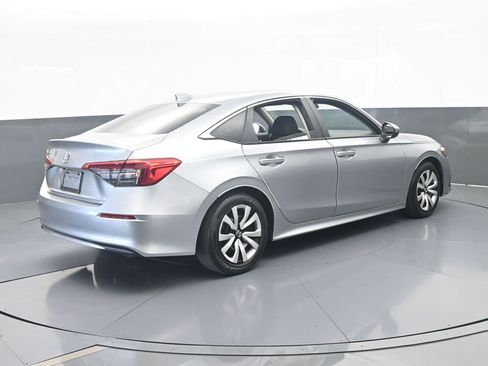 Used 2022 Honda Civic LX image 6