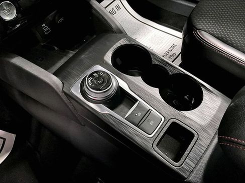 Used 2024 Ford Escape ST-Line Select w/ Tech Pack #2 image 8