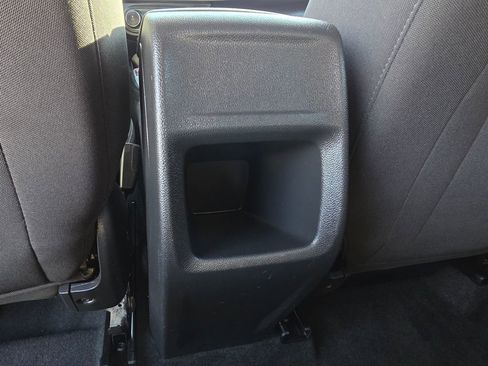 Used 2024 Chevrolet Trax RS image 25