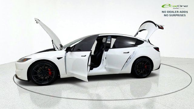 Used 2025 Tesla Model 3 Performance AWD/4WD image 14