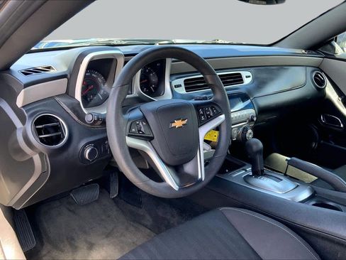 Used 2014 Chevrolet Camaro LS RWD image 17