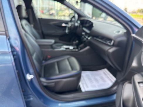 Used 2025 Buick Envista Sport Touring w/ Experience Buick Package FWD image 28