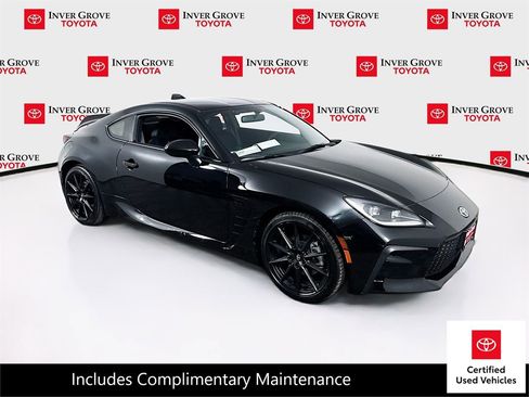Certified 2025 Toyota GR86 Premium RWD image 3