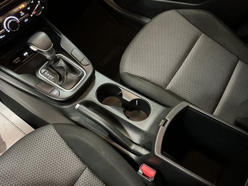 Used 2024 Kia Soul LX w/ Option Group 015 FWD image 17